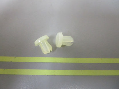 *NEW OEM* (LOT OF 2) 0810 OMC Johnson Evinrude Glider 121266 0121266
