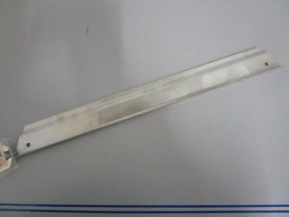 NEW OEM J17-78181-00-00 Yamaha Plate 0820