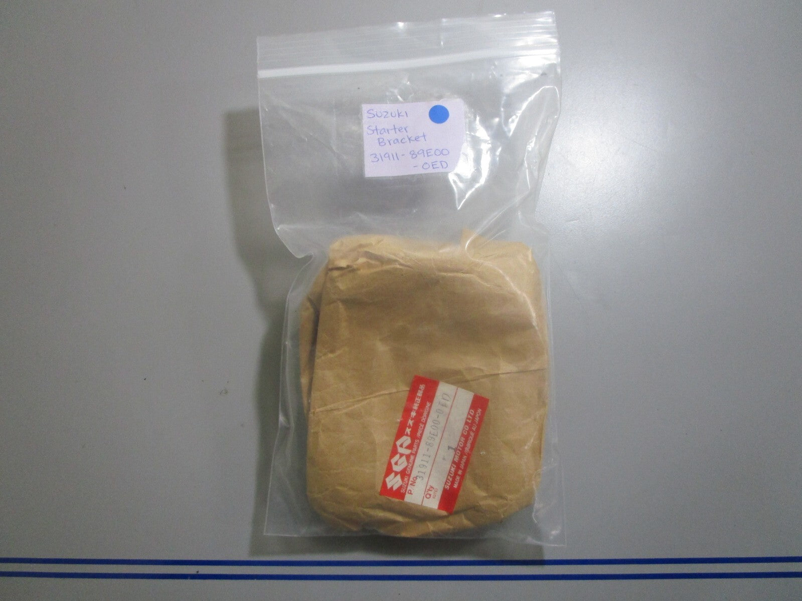 *NEW OEM* 0810 Suzuki Starter Bracket 31911-89E00-0ED