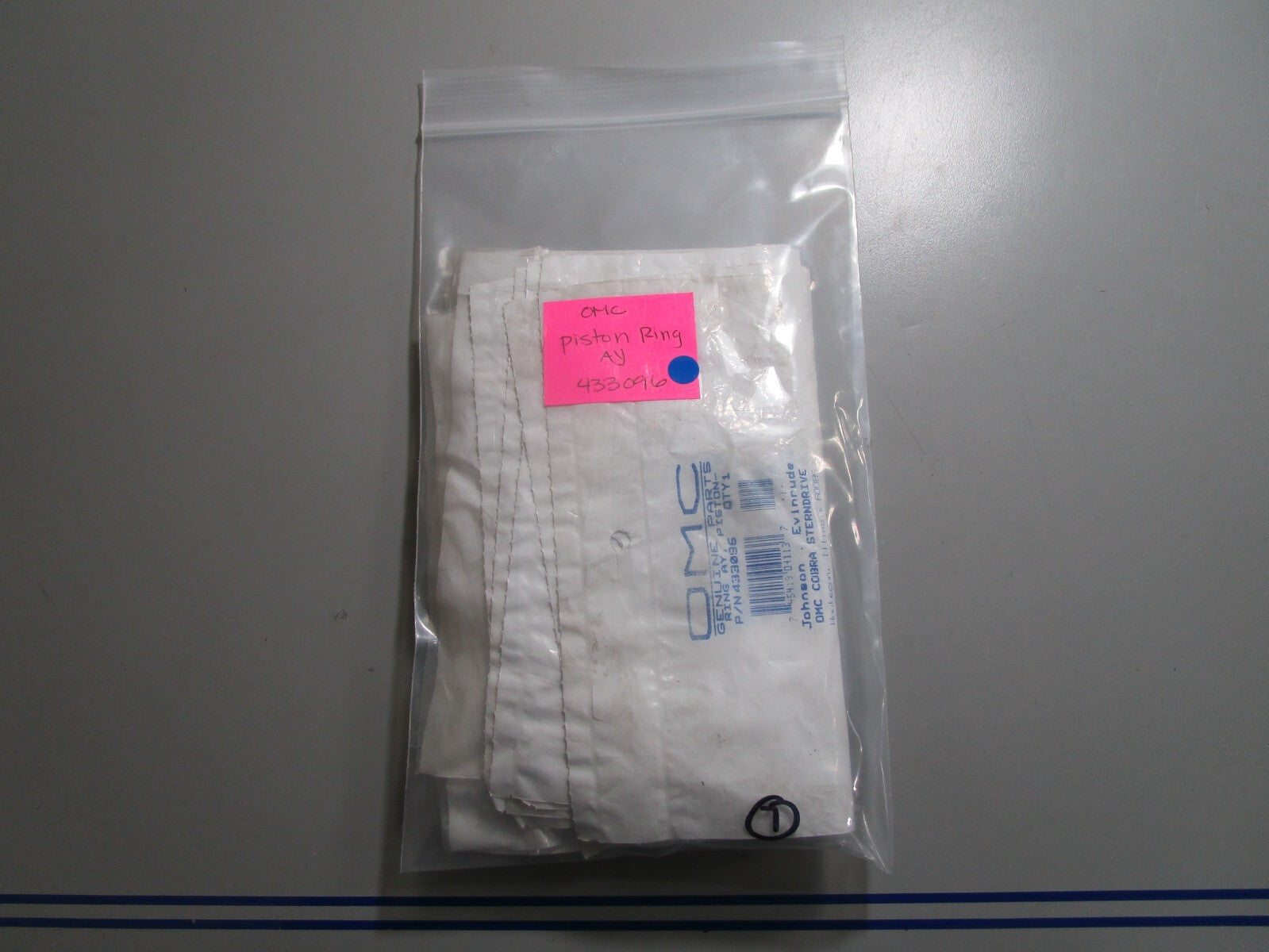 *NEW OEM* 0810 OMC Johnson Evinrude Piston Ring Assembly 433096 0433096