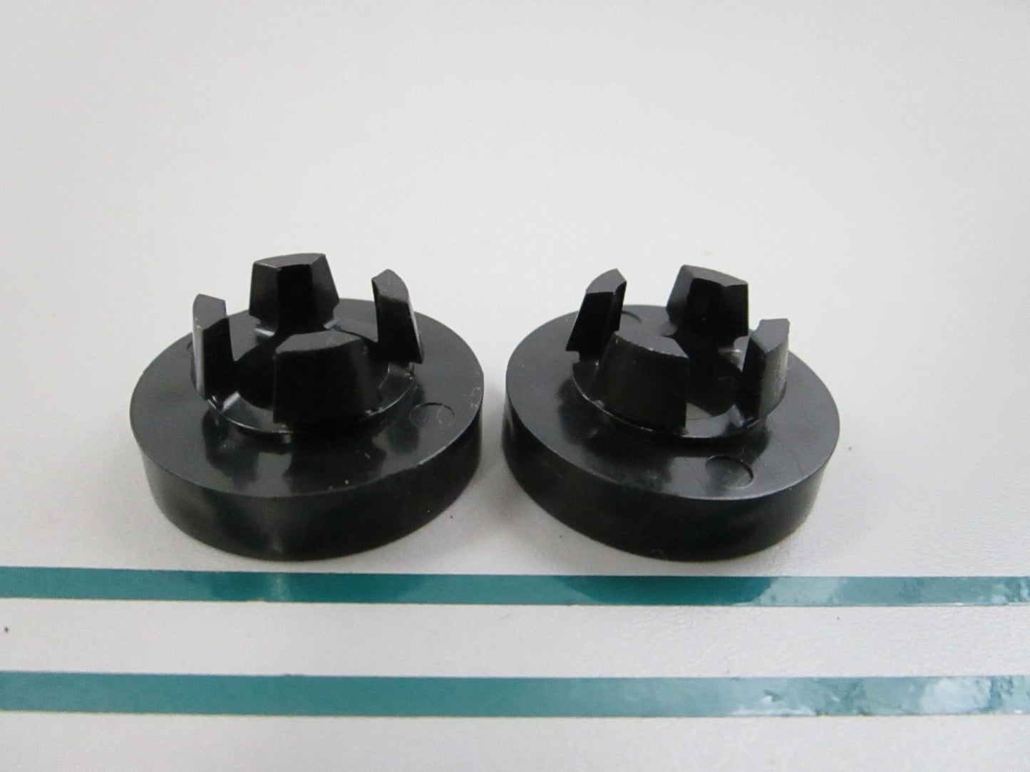 NEW OEM (LOT OF 2) 0406-309 Arctic Cat Center Mount Grommet 0810