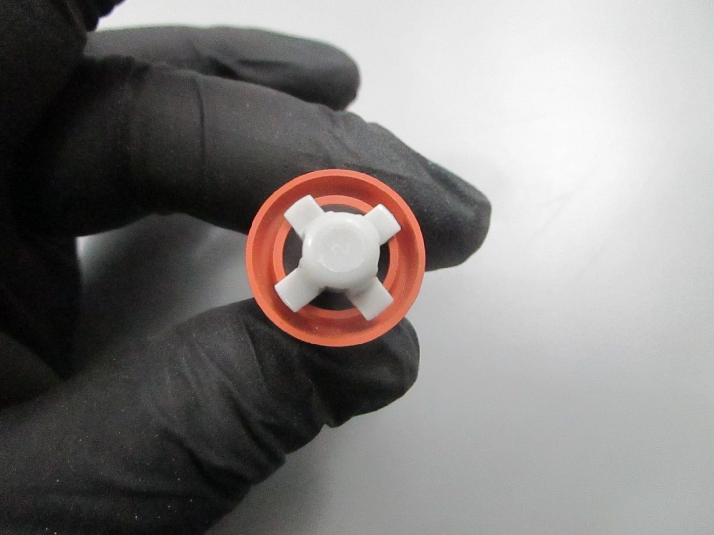 *NEW OEM* 0810 Mercury Quicksilver Plunger 811537