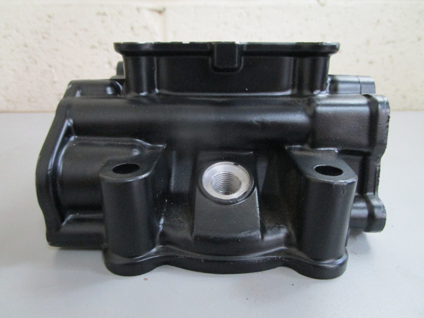 *NEW OEM* 0820 Mercury Quicksilver Cylinder Head 979-804767T