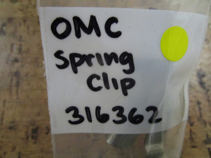 *NEW OEM* 0750 OMC Johnson Evinrude SPRING CLIP 316362 0316362