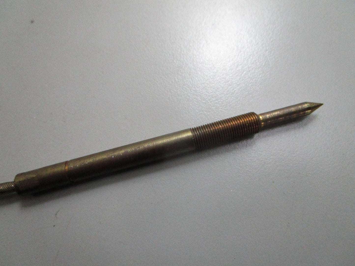 *NEW OEM* 0820 OMC Johnson Evinrude Needle Valve 383500 0383500