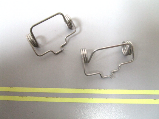 *NEW OEM* (LOT OF 2) 0750 OMC Johnson Evinrude TENSIONER SPRING 909336 0909336