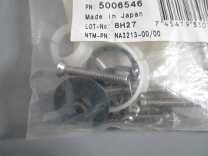 NEW OEM 5006546 OMC Johnson Evinrude Bushing & Hardware Kit 0820