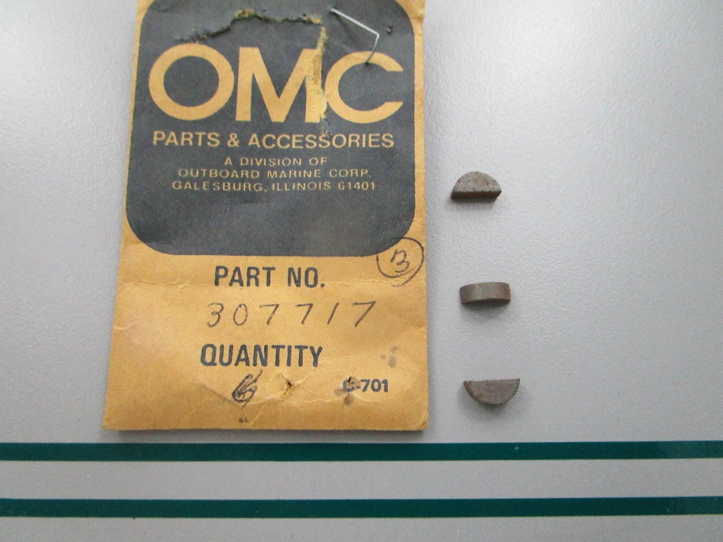 NEW OEM (LOT OF 3) 307717 0307717 OMC Johnson Evinrude Key 0810