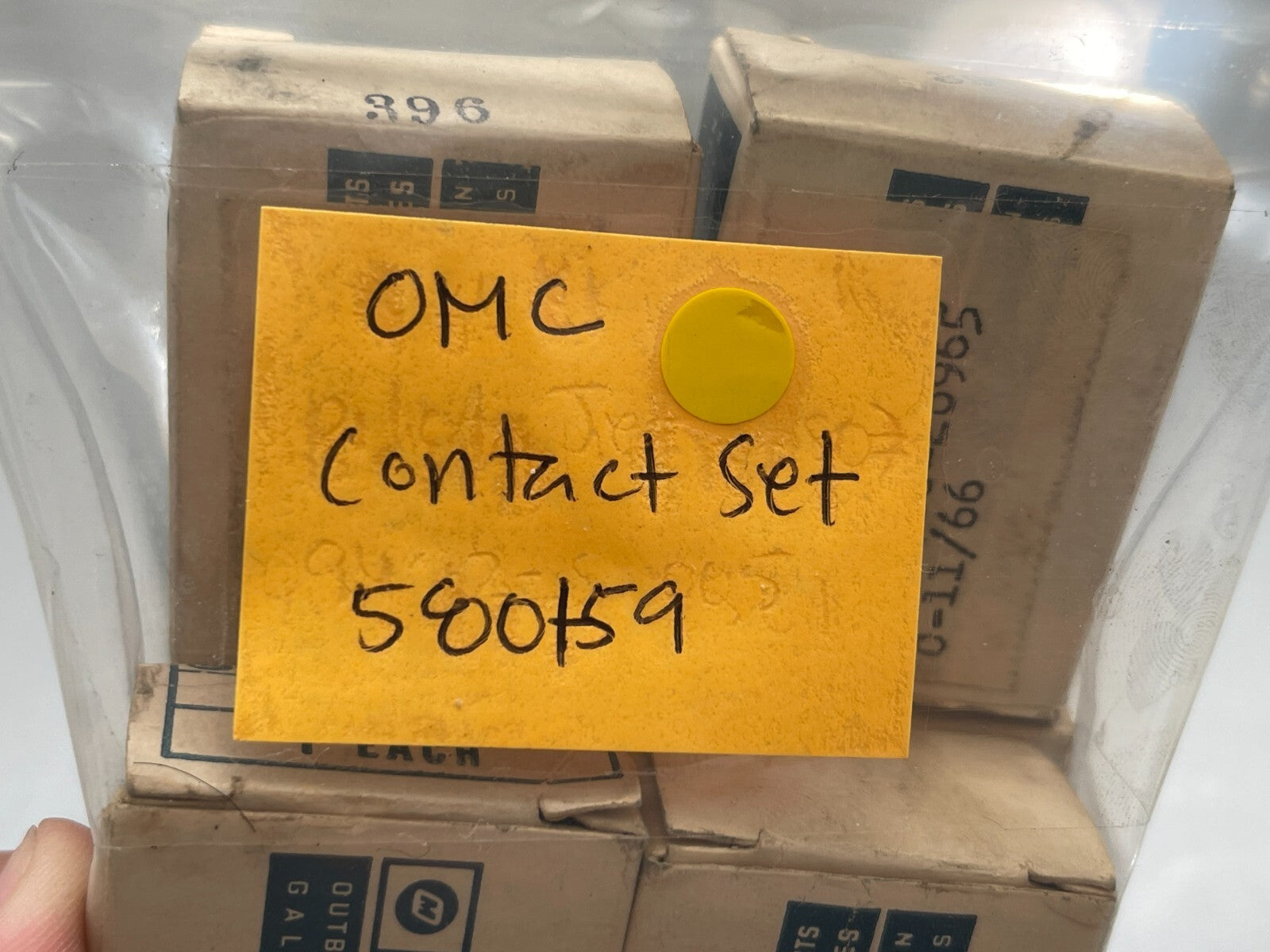 *NEW OEM* 0750 OMC Johnson Evinrude CONTACT SET 580159 0580159