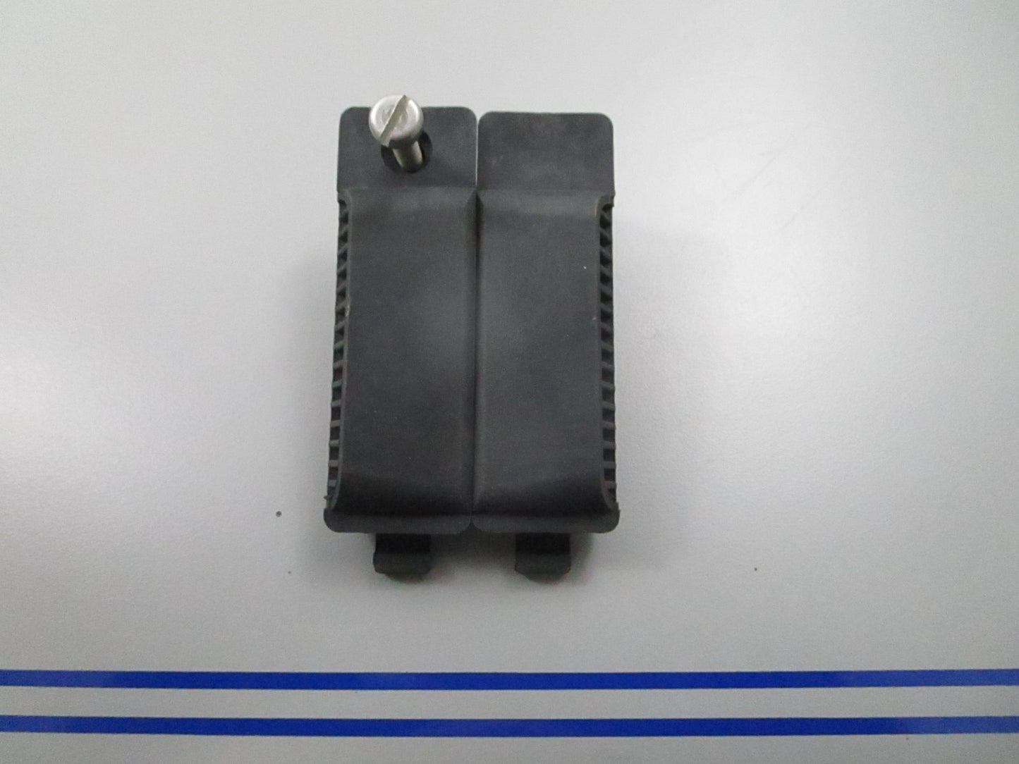 *NEW OEM* 0810 OMC Johnson Evinrude Screen Kit 397891 0397891