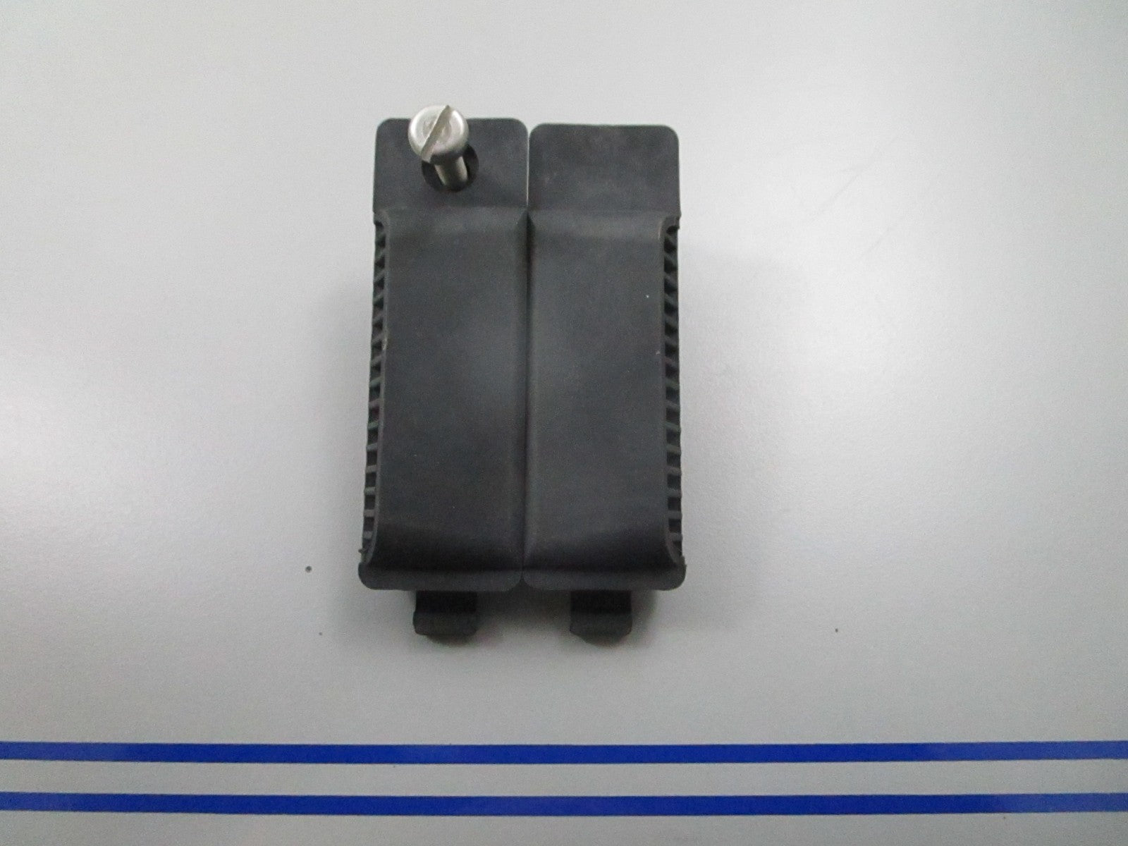 *NEW OEM* 0810 OMC Johnson Evinrude Screen Kit 397891 0397891