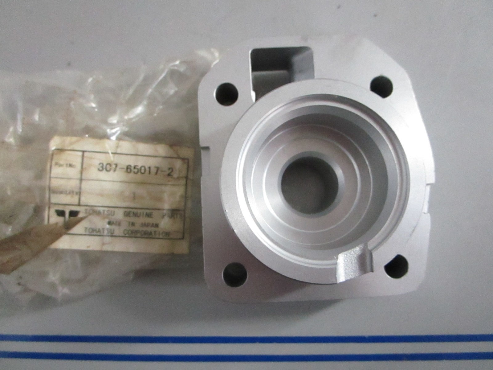 NEW OEM 3C7-65017-2 Tohatsu Lower Pump Case 0820