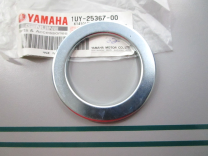 NEW OEM 1UY-25367-00-00 Yamaha Hub Dust Cover 0810