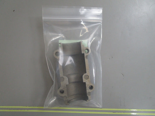 *NEW OEM* 0810 Mercury Quicksilver Cover 31258