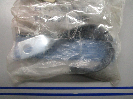 *NEW OEM* 0810 Volvo Penta Bracket Clamp 834974