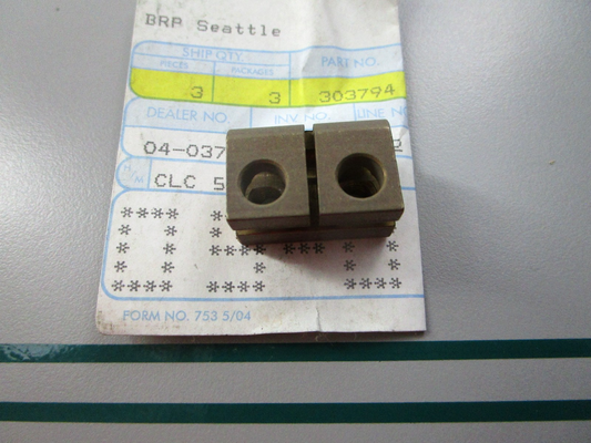 NEW OEM 303794 0303794 OMC Johnson Evinrude Shift Rod Connector 0810
