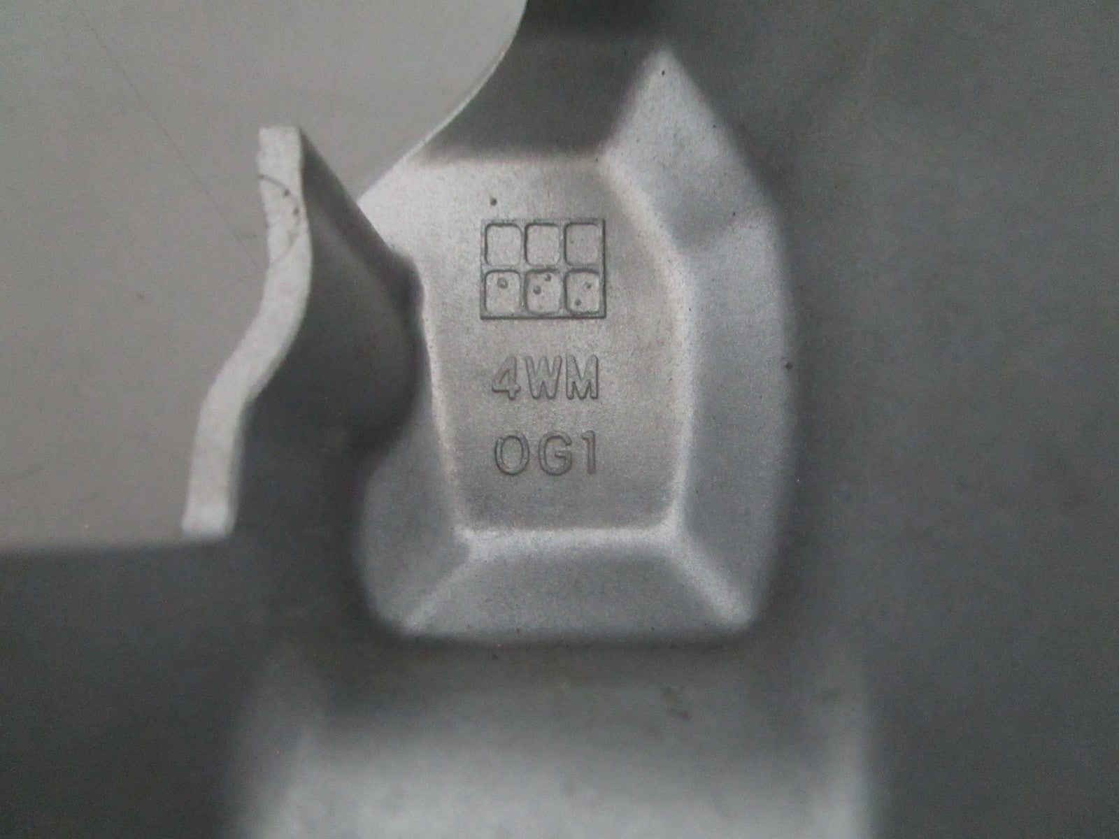 NEW OEM 4WM-12275-00-00 Yamaha Decompression Lever Cover 0820