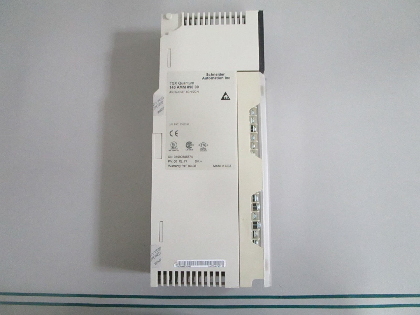 Schneider Modicon 140AMM09000 Quantum Analog Input Output 4I 2O NEW OEM 0820