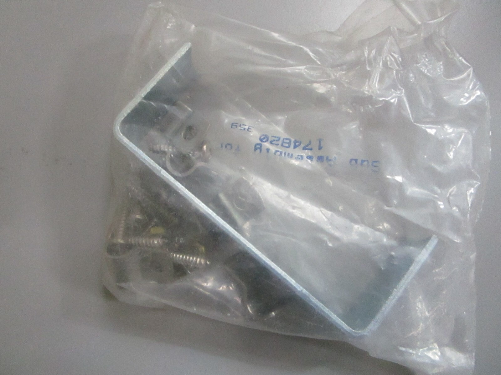 *NEW OEM* 0820 OMC Tech Series 0-90MPH Speedometer 174820 0174820