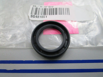 NEW OEM Scag 481651 Seal 0810