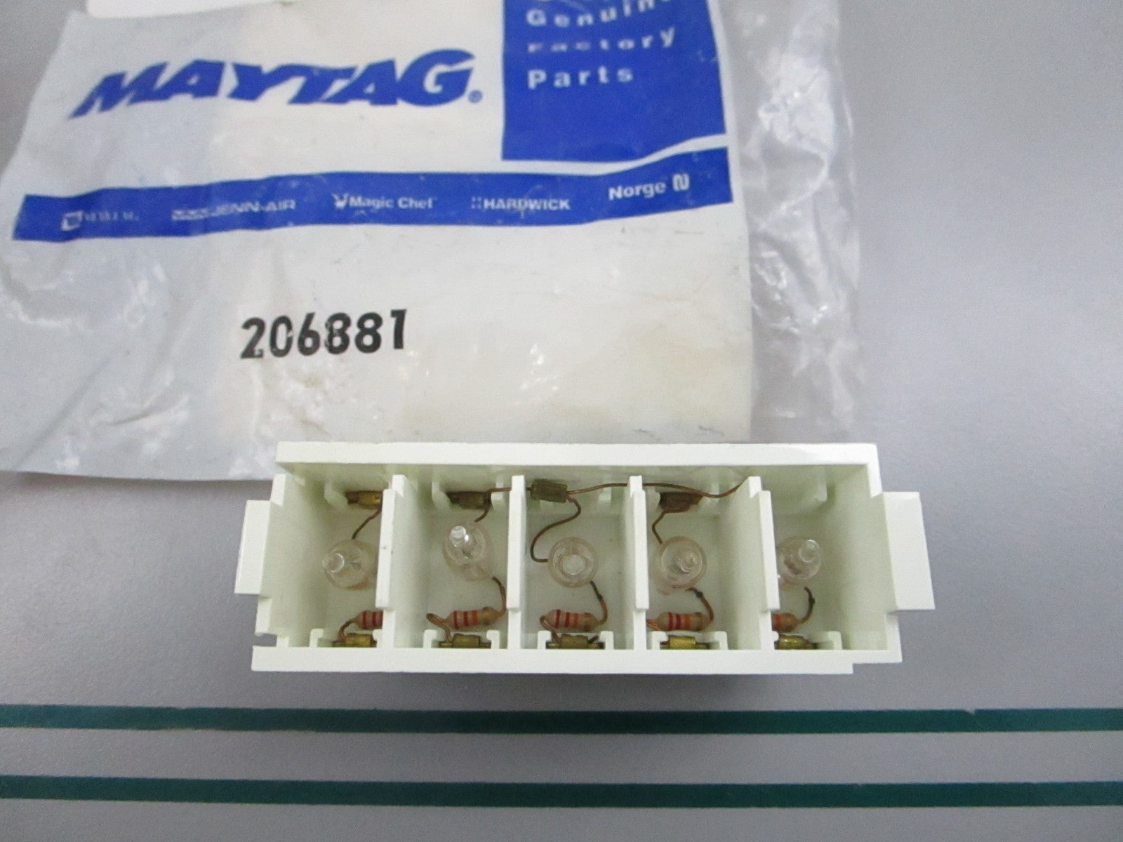 NEW OEM 206881 Maytag 5 Bulb Light Indicator 0810