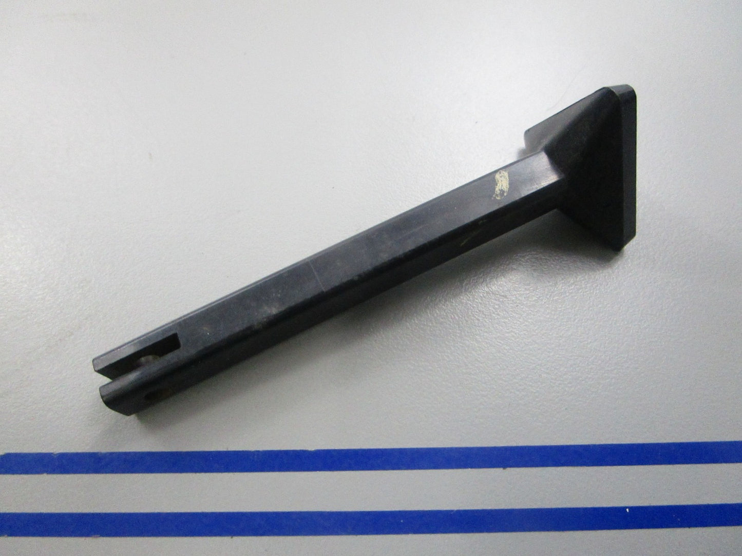 NEW OEM 308194 0308194 OMC Johnson Evinrude Choke Knob 0810