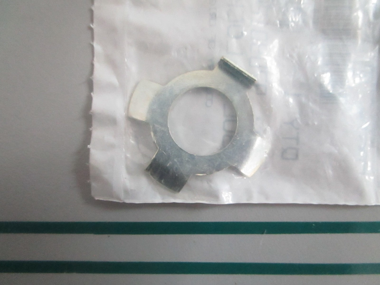 NEW OEM 5220958 Polaris Bolt Lock 0820