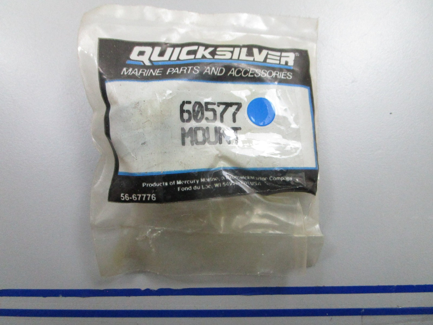 *NEW OEM* 0810 Mercury Quicksilver Mount 60577