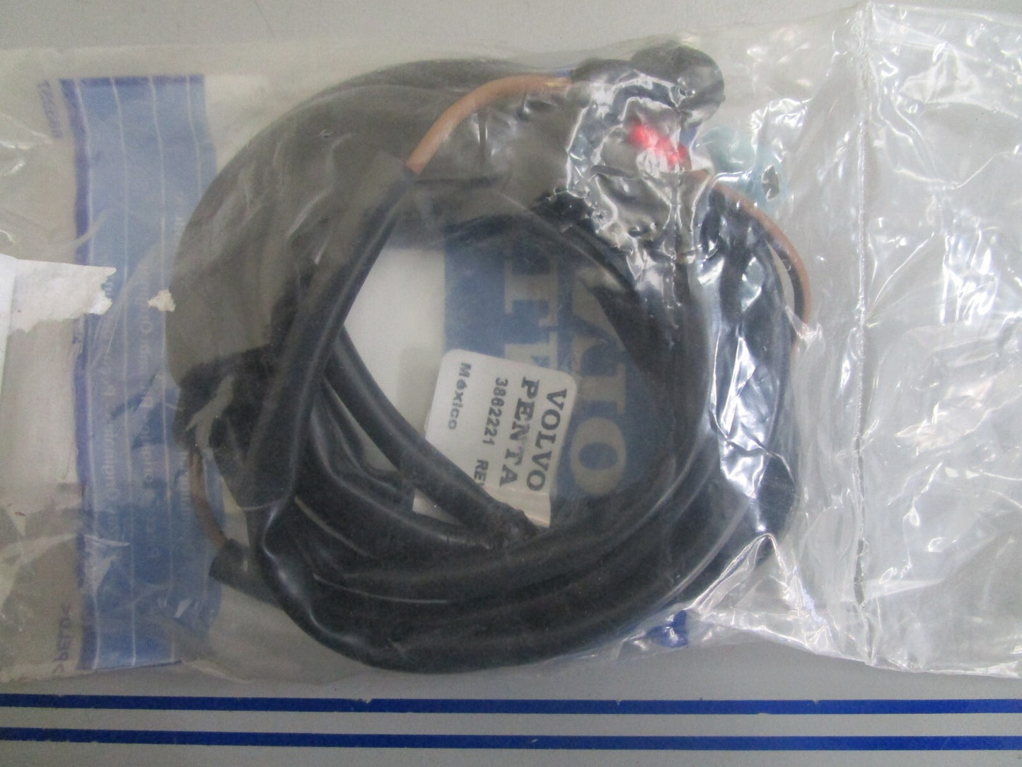 *NEW OEM* 0810 Volvo Penta Cable Harness 3862221