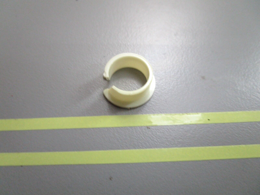 *NEW OEM* 0810 OMC Johnson Evinrude Needle Bushing 318194 0318194