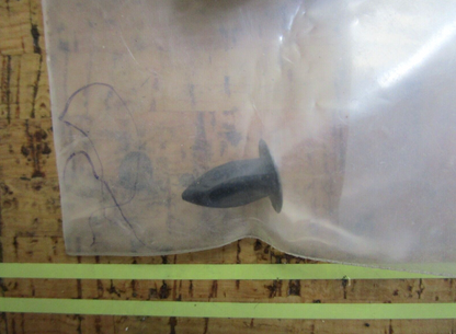 *NEW OEM* 0810 Volvo Penta Retainer 3860524