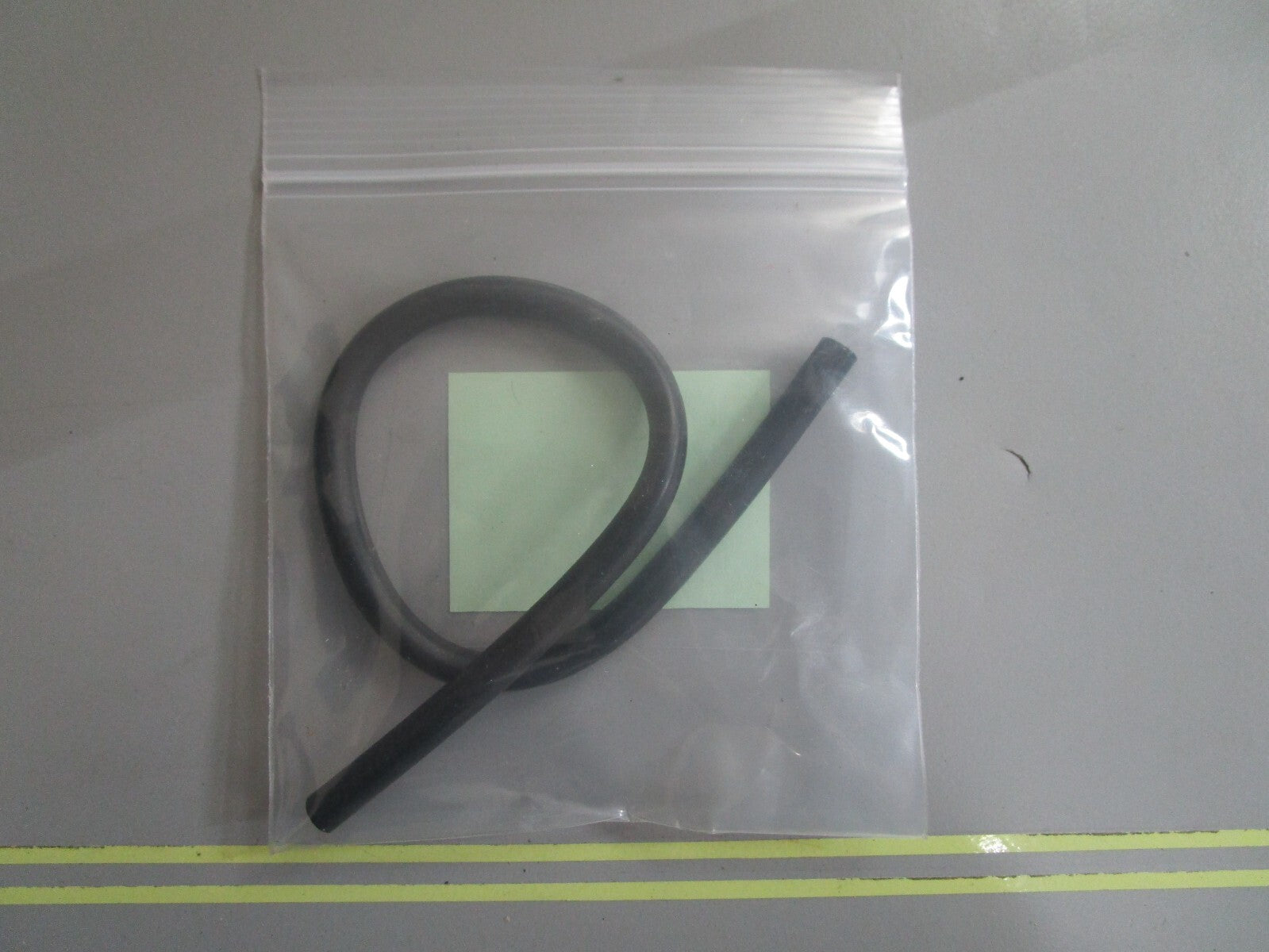 *NEW OEM* 0810 OMC Johnson Evinrude Oil Return Hose 308506 0308506