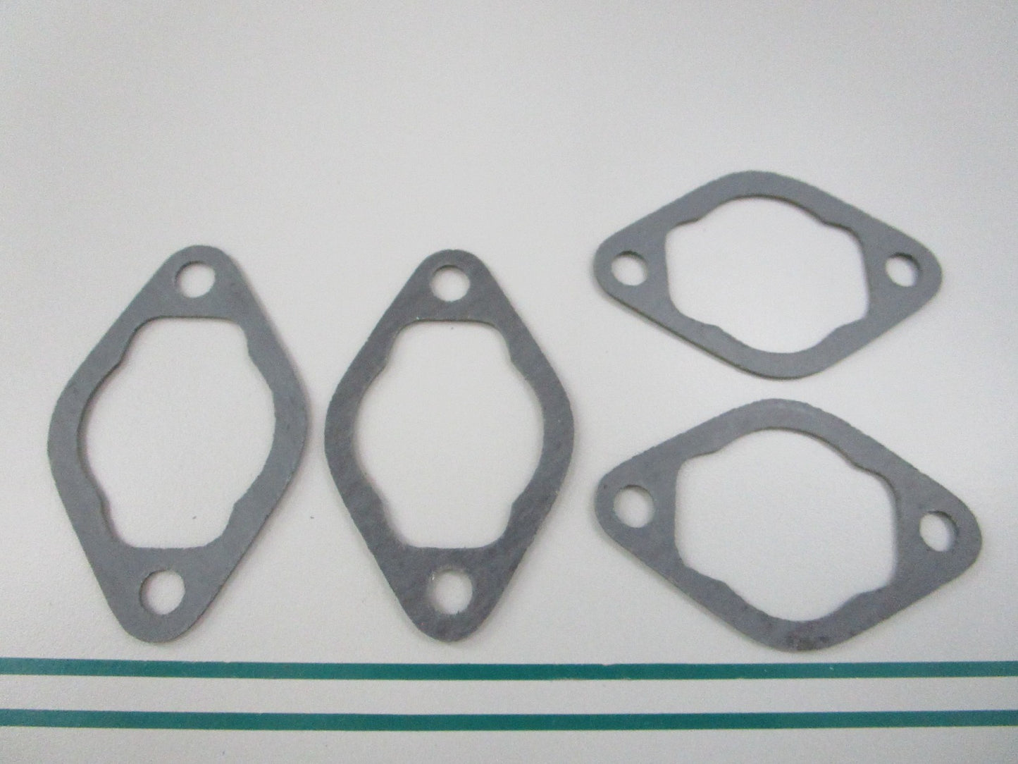 NEW (LOT OF 4) 420830181 Ski-Doo Gasket 0810