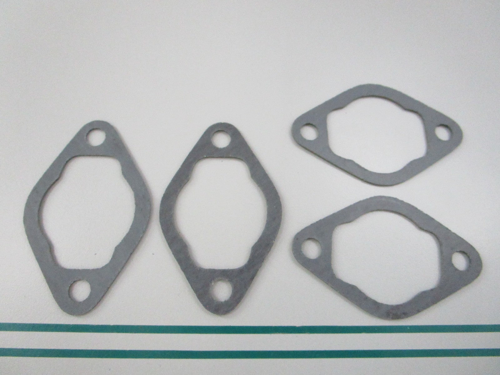 NEW (LOT OF 4) 420830181 Ski-Doo Gasket 0810