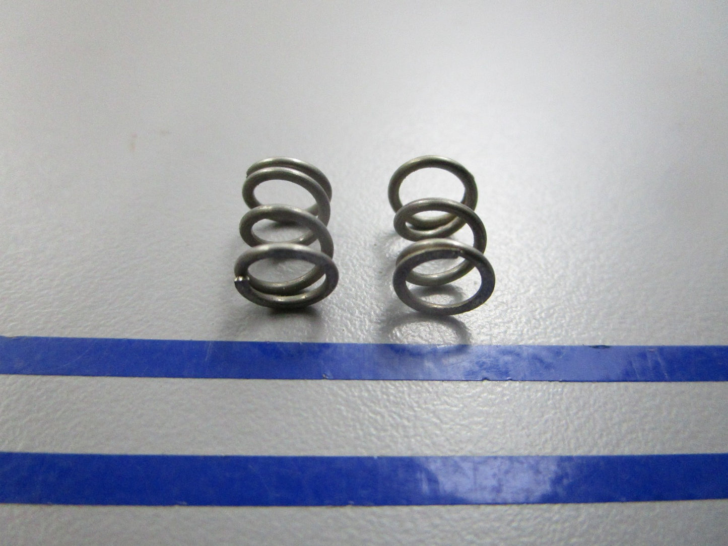 NEW OEM (LOT OF 2) 24-35227 Mercury Quicksilver Spring 0810