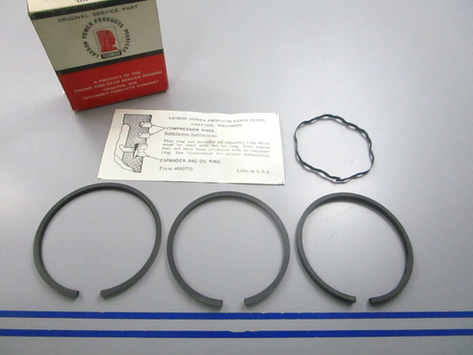 NEW OEM 27565 Tecumseh Piston Ring Set 0810