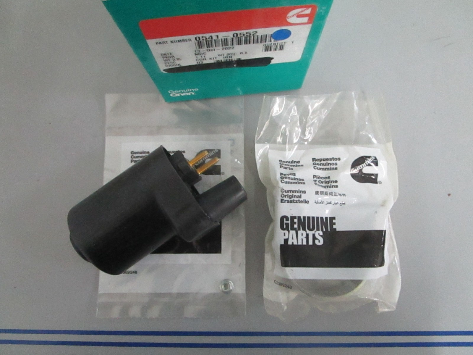 *NEW OEM* 0820 Onan Cummins Ignition Coil Kit 0541-0552