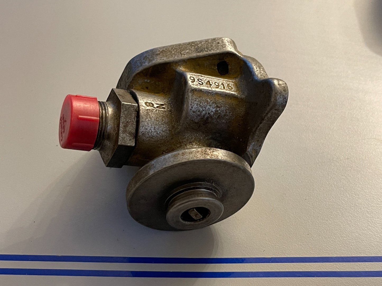 NEW OEM 9S-4916 CAT Caterpillar Valve 0720