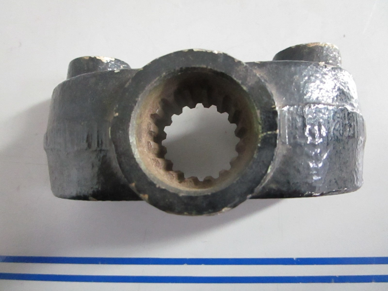 NEW OEM 30451 Mercury Quicksilver Yoke 0820