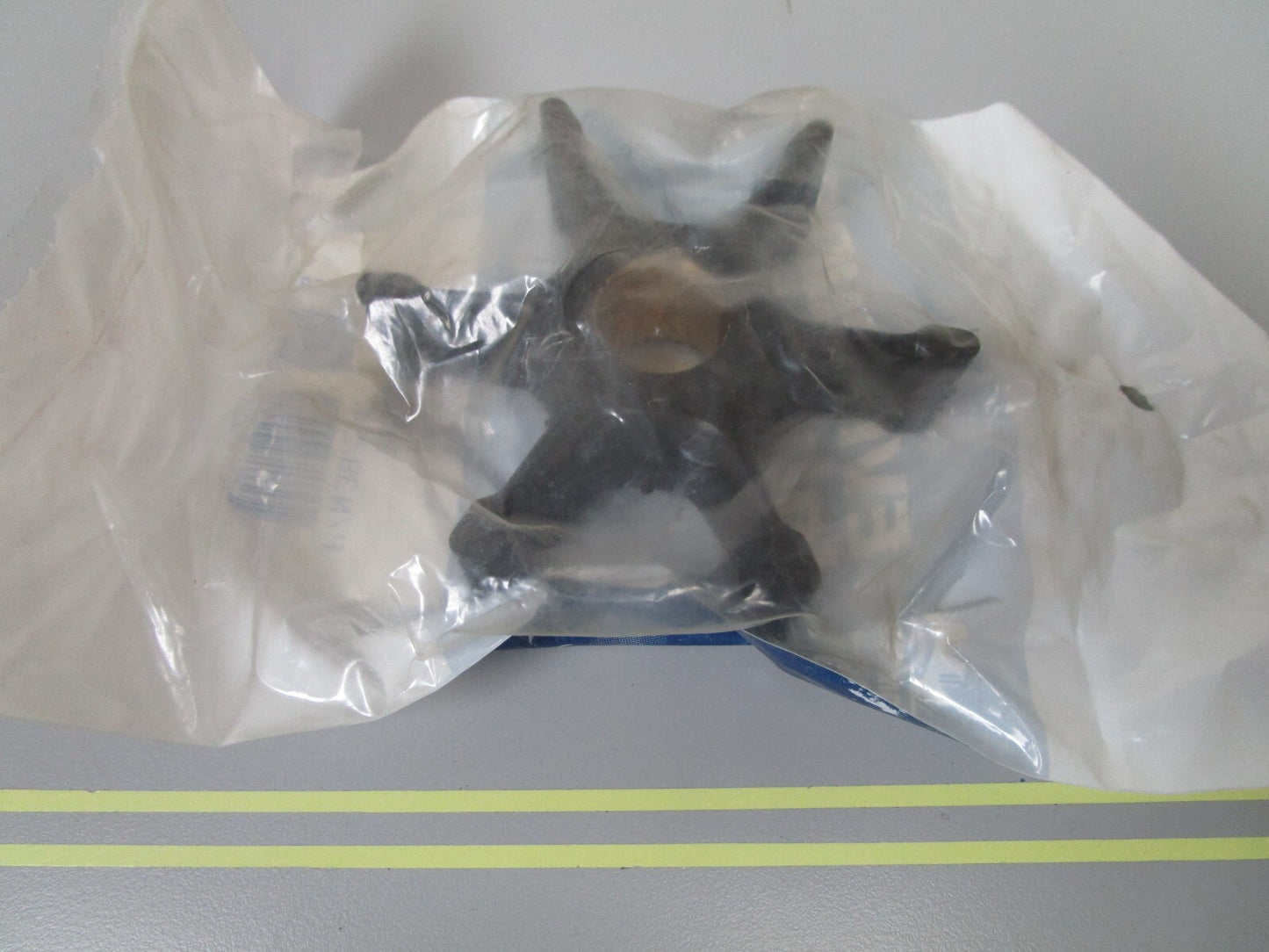 *NEW OEM* 0810 OMC Johnson Evinrude Impeller 382547 0382547