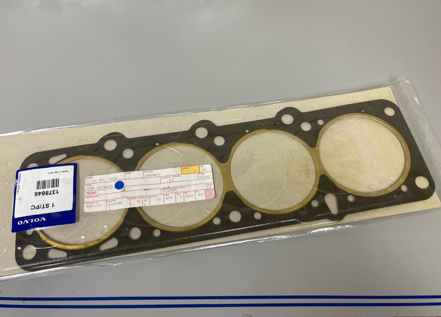 *NEW OEM* 0810 Volvo Penta Gasket  1378646