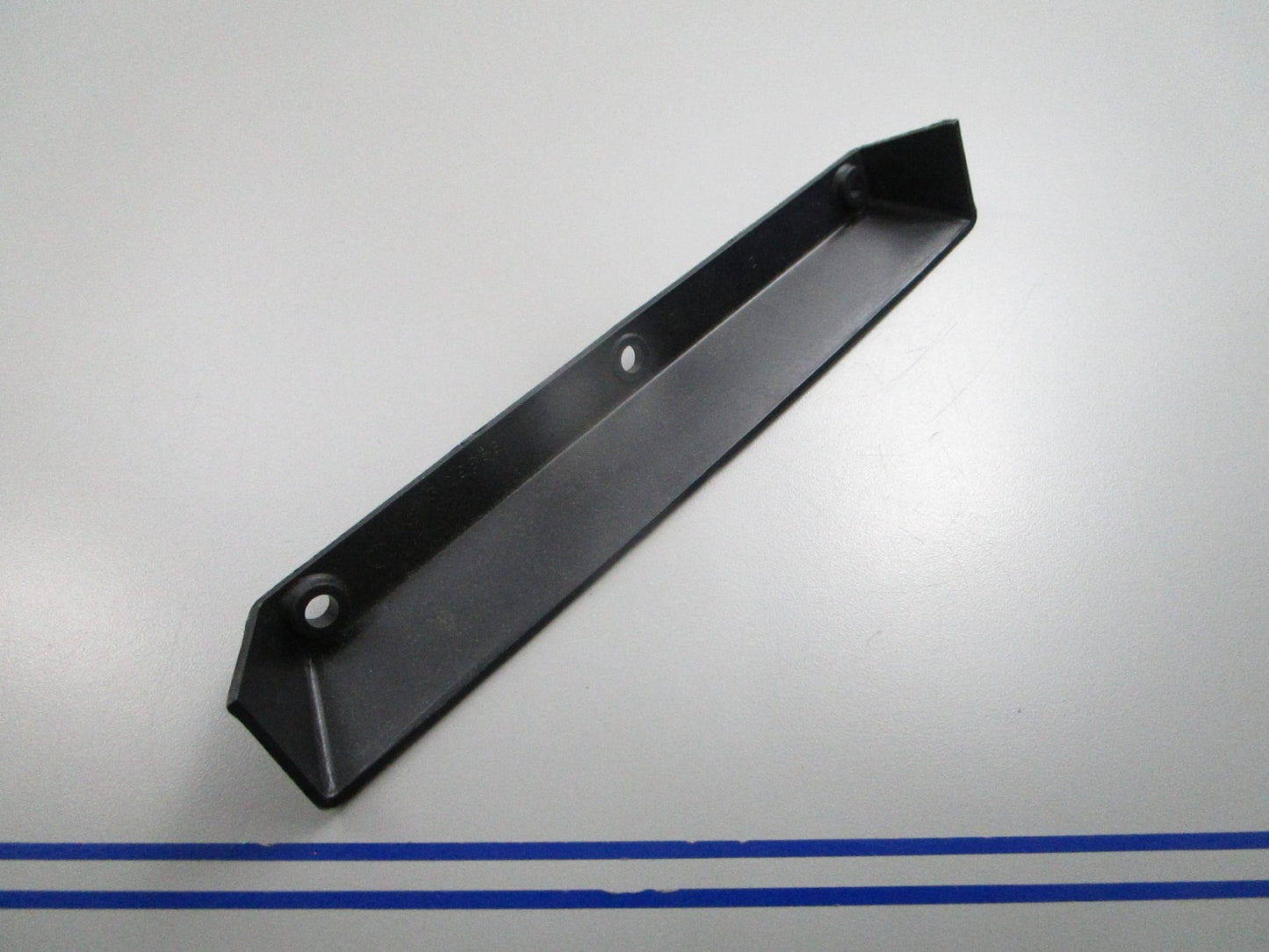 NEW OEM OMC Johnson Evinrude 329866 0329866 Mounting Bracket 0810