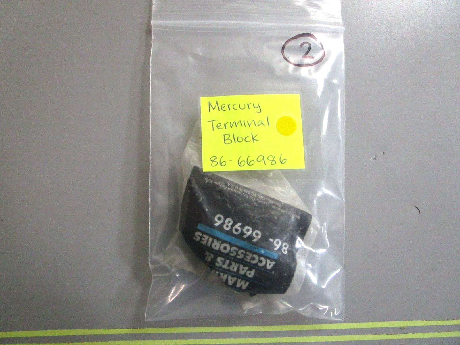 *NEW OEM* 0750 Mercury Quicksilver TERMINAL BLOCK 86-66986
