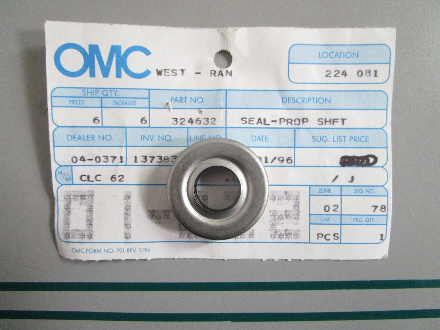NEW OEM 324632 0324632 OMC Johnson Evinrude Prop Shaft Seal 0820