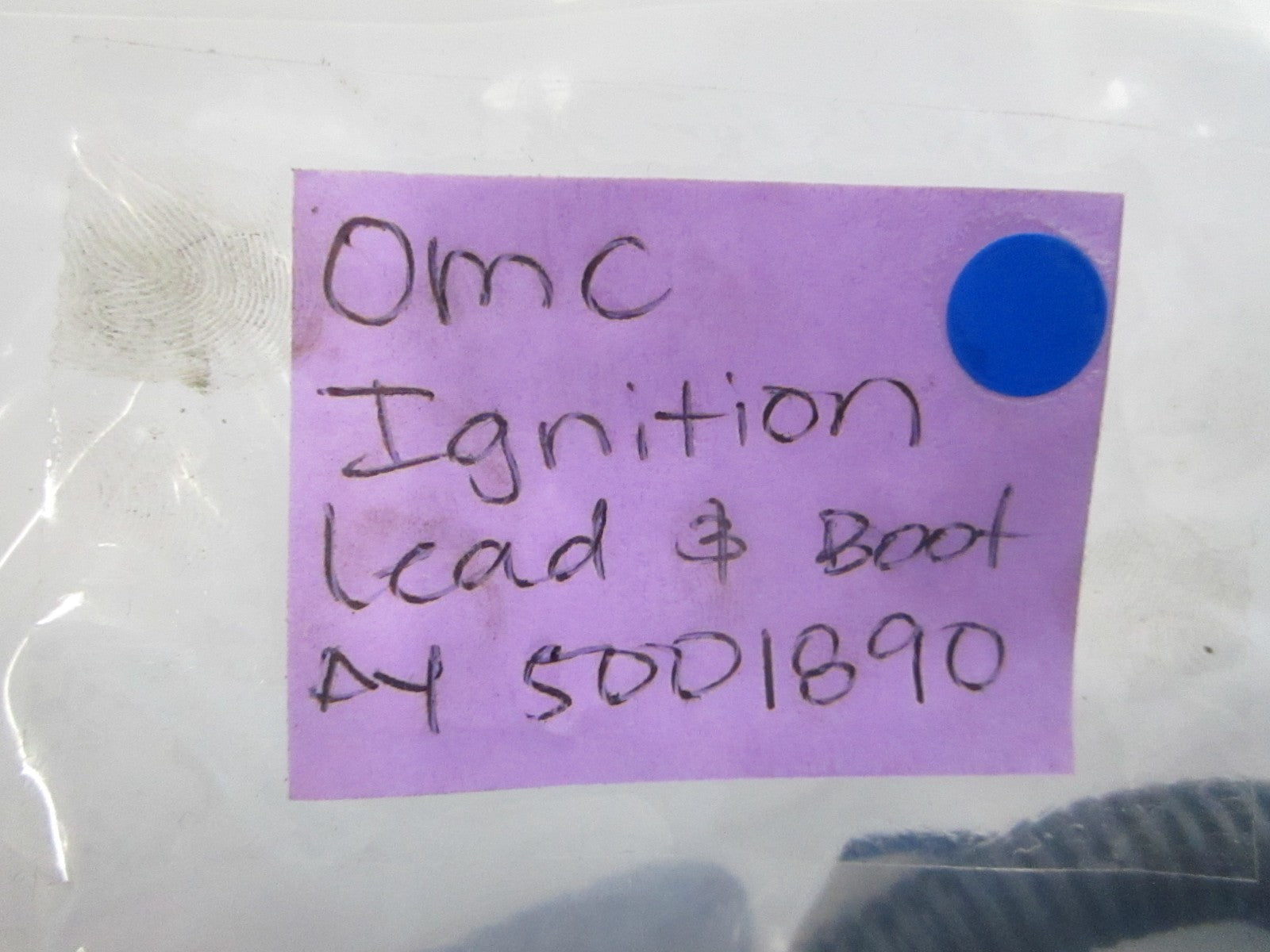 NEW OEM 5001890 OMC Johnson Evinrude Igntioin Lead & Boot 0810