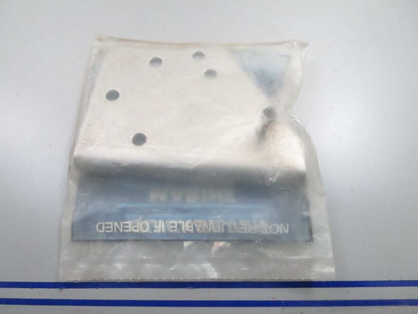 *NEW OEM* 0810 Mercury Quicksilver Mount Plate Assembly 850705T2