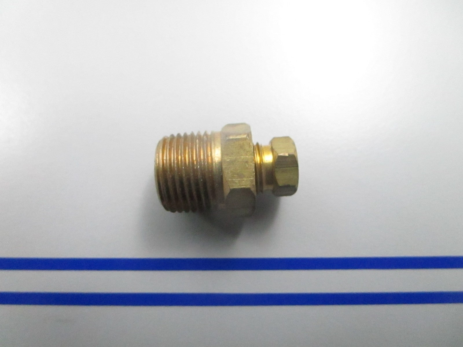 *NEW OEM* 0810 Mercury Quicksilver Connector 22-48176