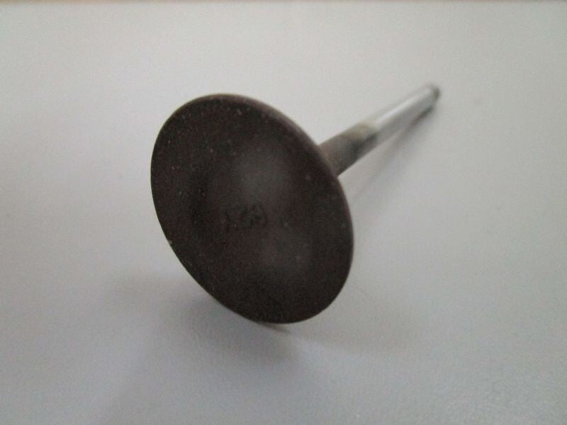 *NEW OEM* 0770 Yamaha Exhaust Valve 62Y-12121-00-00