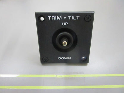 *NEW OEM* 0810 OMC Johnson Evinrude Trim & Switch Bezel Assembly 174652 0174652