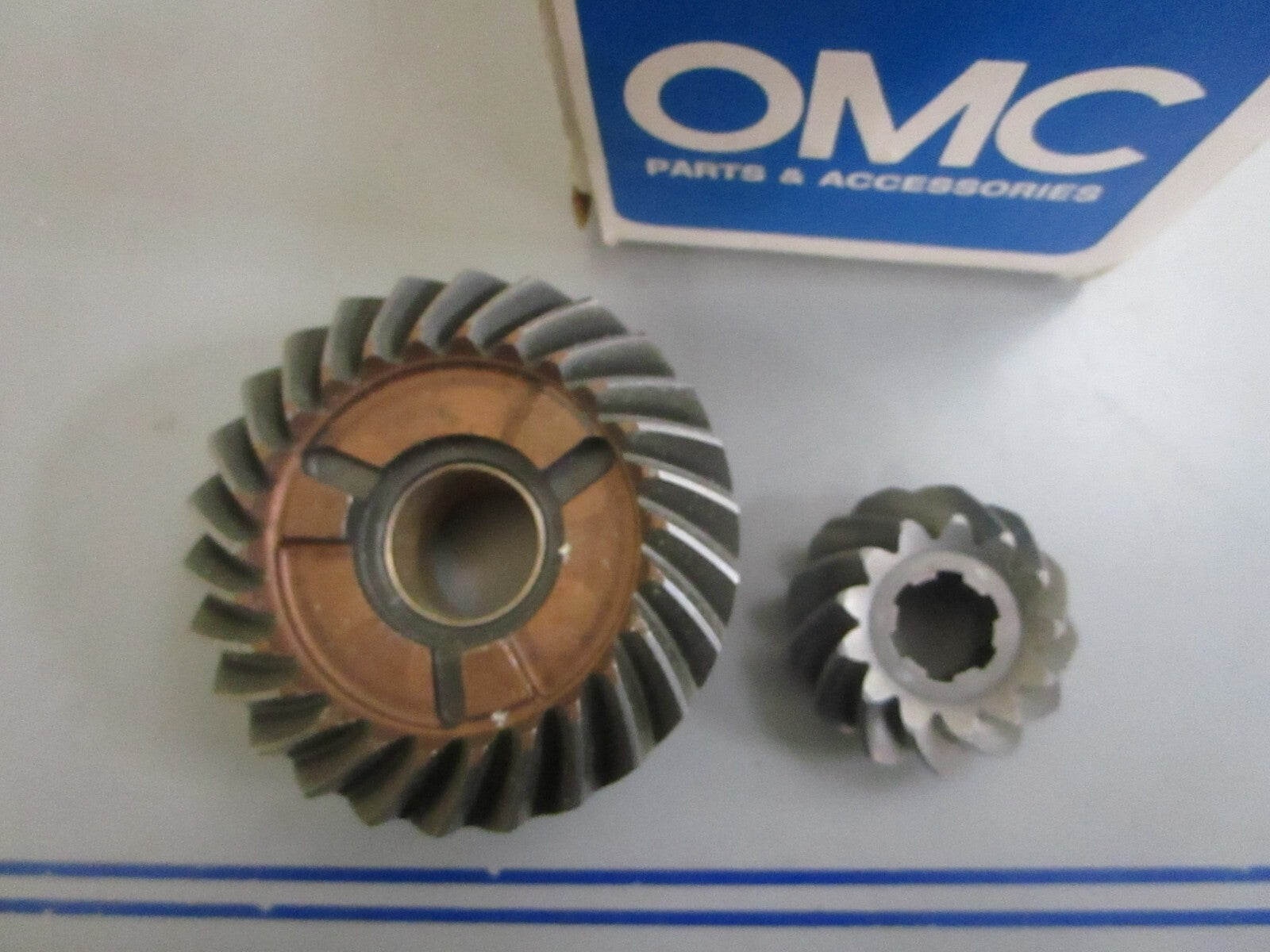 *NEW OEM* 0820 OMC Johnson Evinrude Forward & Pinion Gear Set 986655 0986655